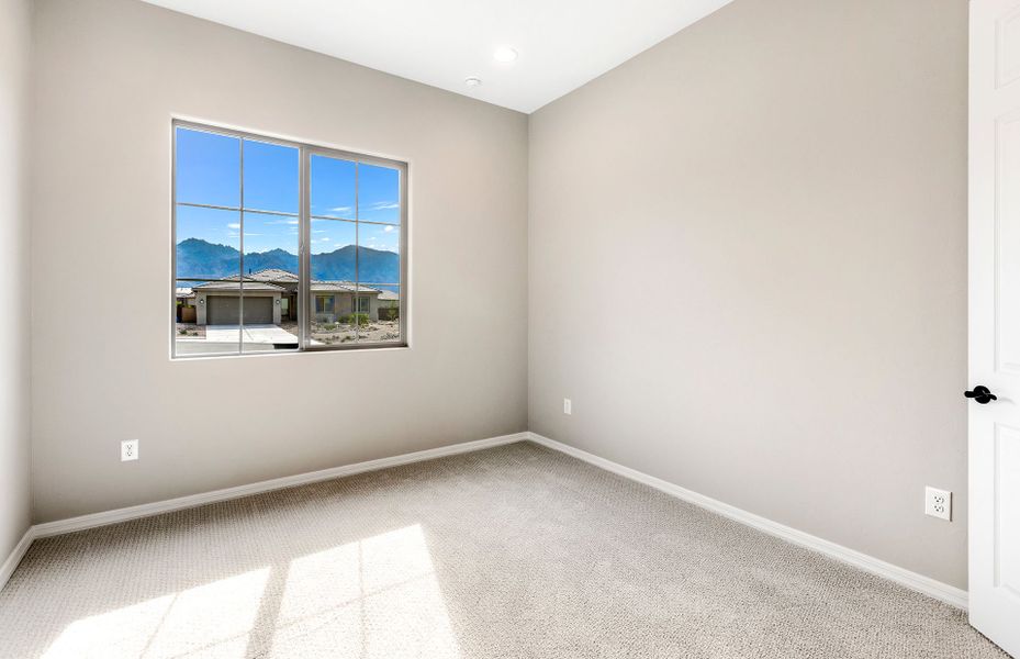 Spacious, unfurnished interior of a new home in Vistoso Canyon Estates, Oro Valley (Image 15).
