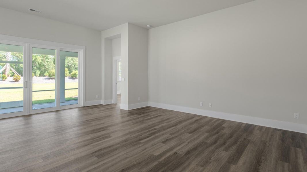 Spacious, unfurnished interior of a new home in The Haven at Indigo Preserve, Leland (Image 13).