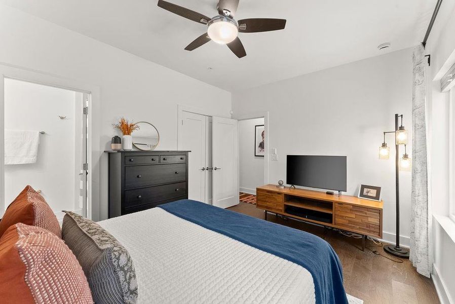 Furnished interior view inside a new home in , Atlanta (Image 12). Furnished interior view inside a new home in , Atlanta (Image 12).