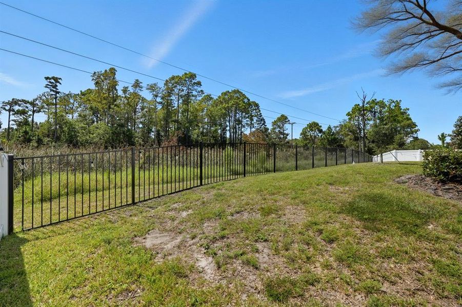 Image 44 of a home in .