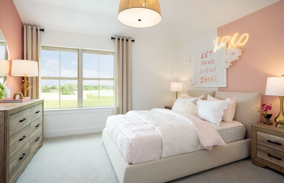 Representative furnished interior of a home built from the Hamilton by Pulte Homes in Sunfield, Mustang Ridge (Image 6).