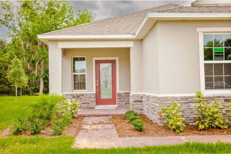 Representative exterior details of a home built from the Ashton by Maronda Homes in Malabar Springs, Palm Bay (Image 3).