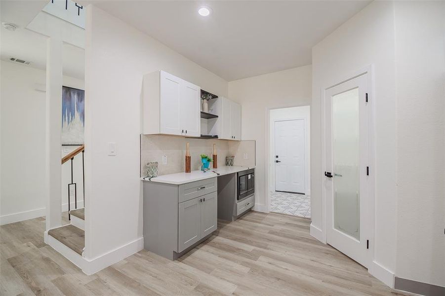 Furnished interior view inside a new home in , Dallas (Image 28).