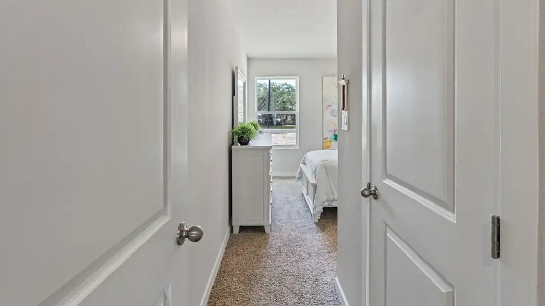 Image 24 of a home in Skybridge.