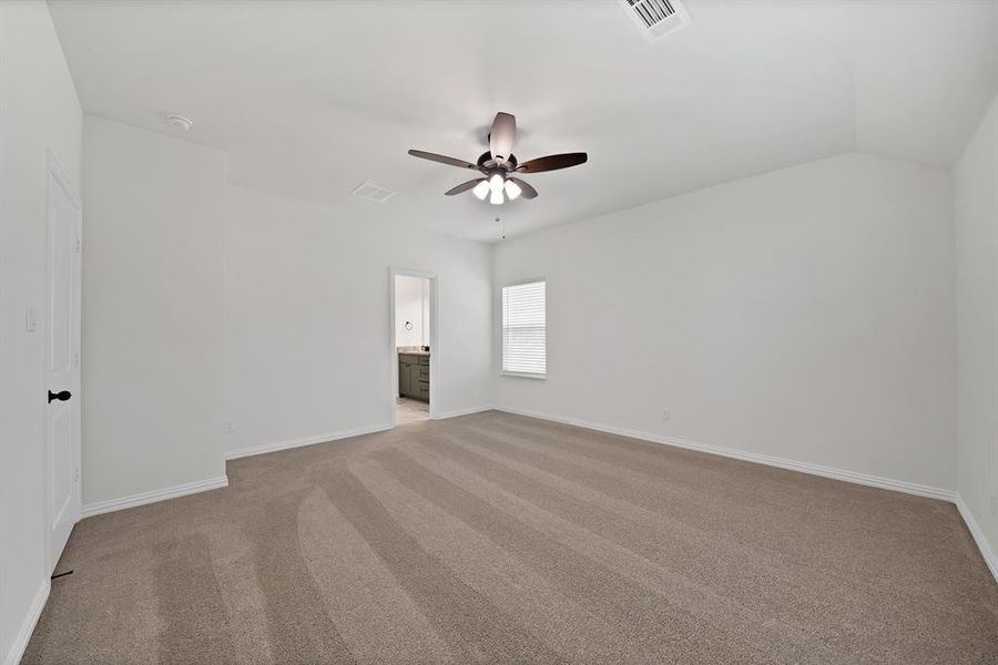 Spacious, unfurnished interior of a new home in , Poolville (Image 16).