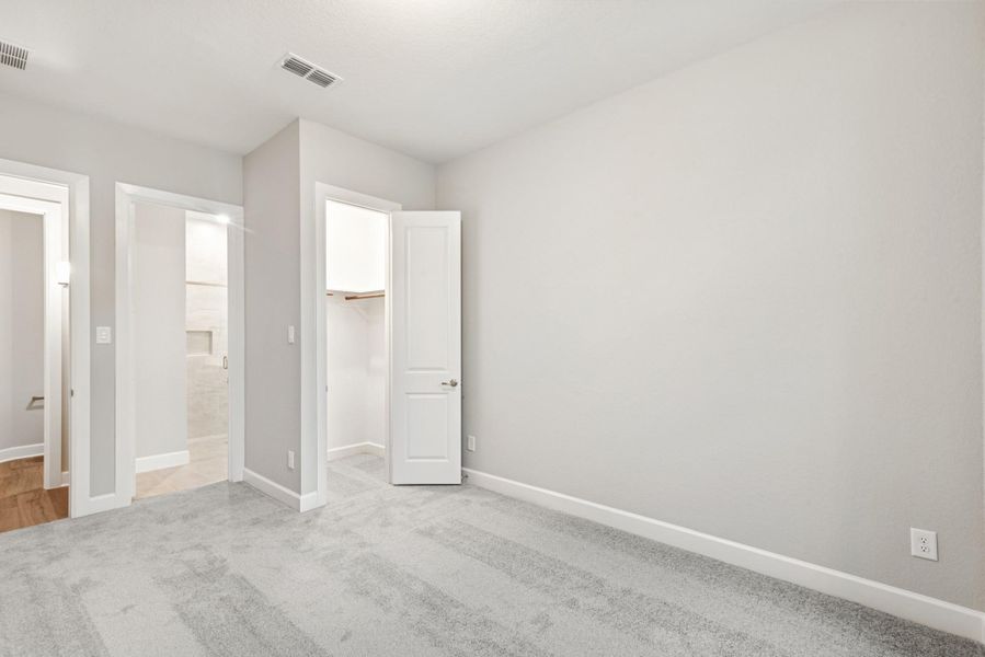 Spacious, unfurnished interior of a new home in ARTAVIA 65' Homesites, Conroe (Image 21). Spacious, unfurnished interior of a new home in ARTAVIA 65' Homesites, Conroe (Image 21).