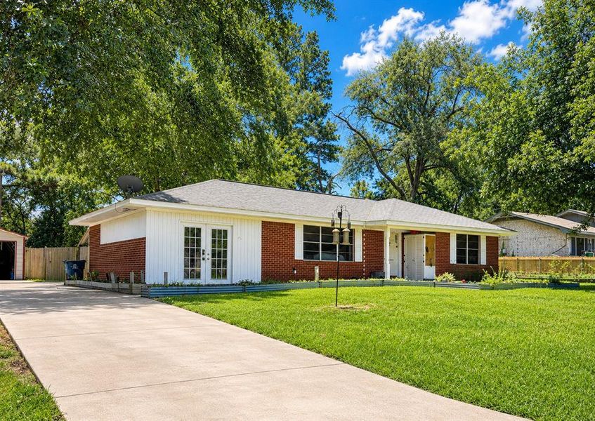 Front exterior of a new home in , Quitman, TX, highlighting curb appeal (Image 1). Front exterior of a new home in , Quitman, TX, highlighting curb appeal (Image 1).