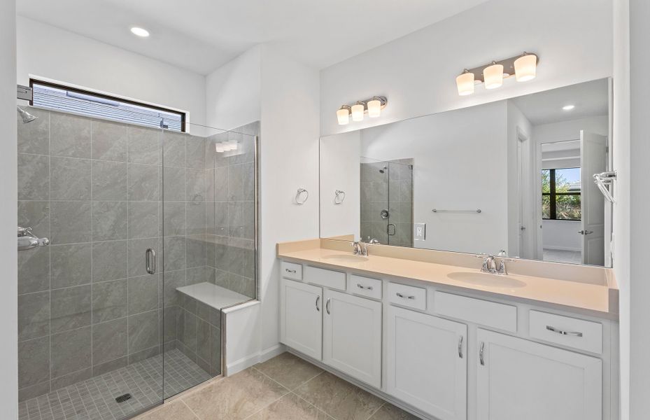 Furnished interior view inside a new home in Terreno, Naples (Image 6).