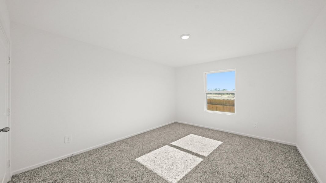 Spacious, unfurnished interior of a new home in Westward Pointe, Sealy (Image 24).