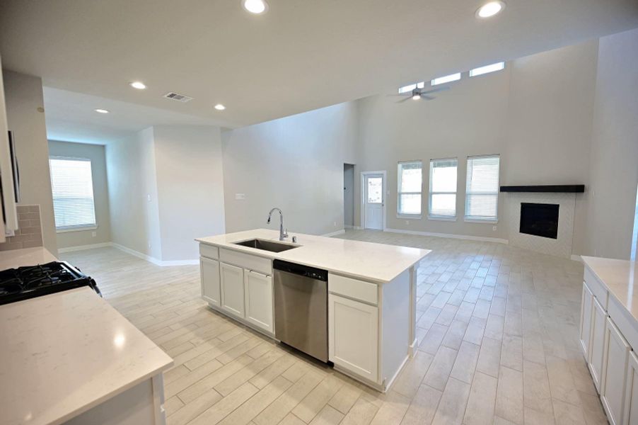 Furnished interior view inside a new home in Oakwood, Tomball (Image 5). Furnished interior view inside a new home in Oakwood, Tomball (Image 5).