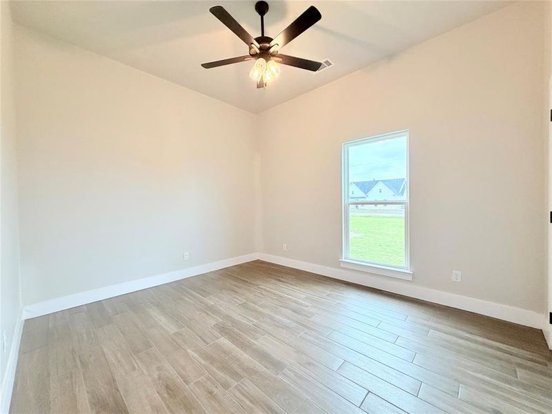 Spacious, unfurnished interior of a new home in , Weatherford (Image 24). Spacious, unfurnished interior of a new home in , Weatherford (Image 24).