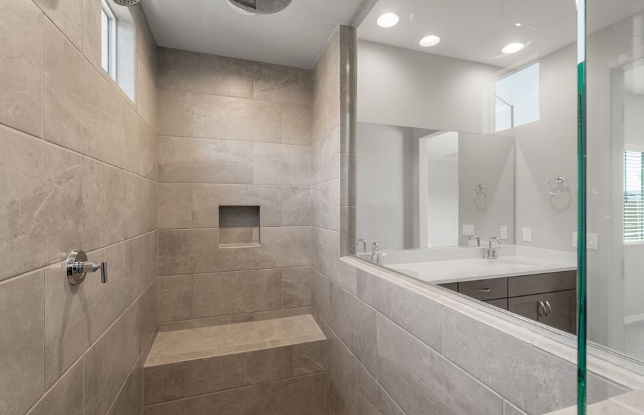 Furnished interior view inside a new home in El Cidro, Goodyear (Image 5).