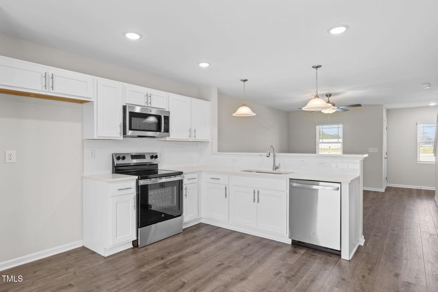 12-web-or-mls-5Z8A1369