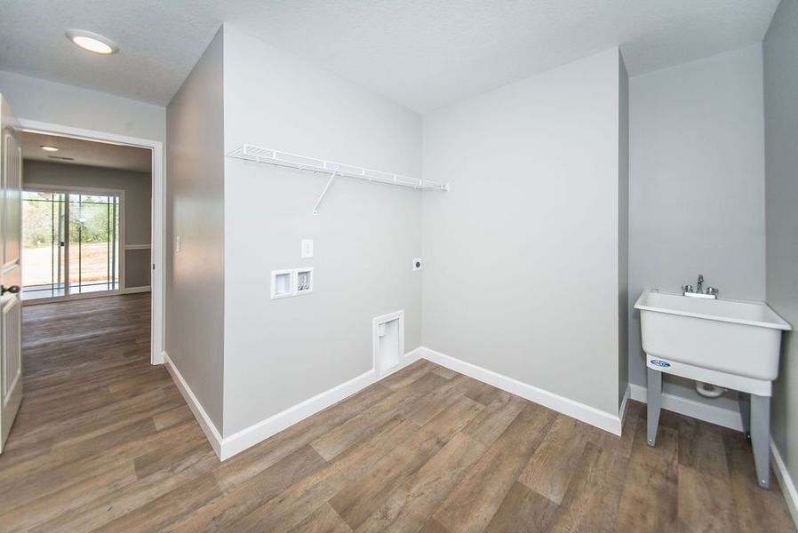 Representative unfurnished interior of a home built from the Archer by Enchanted Homes in Lonesome Dove, San Antonio (Image 31).