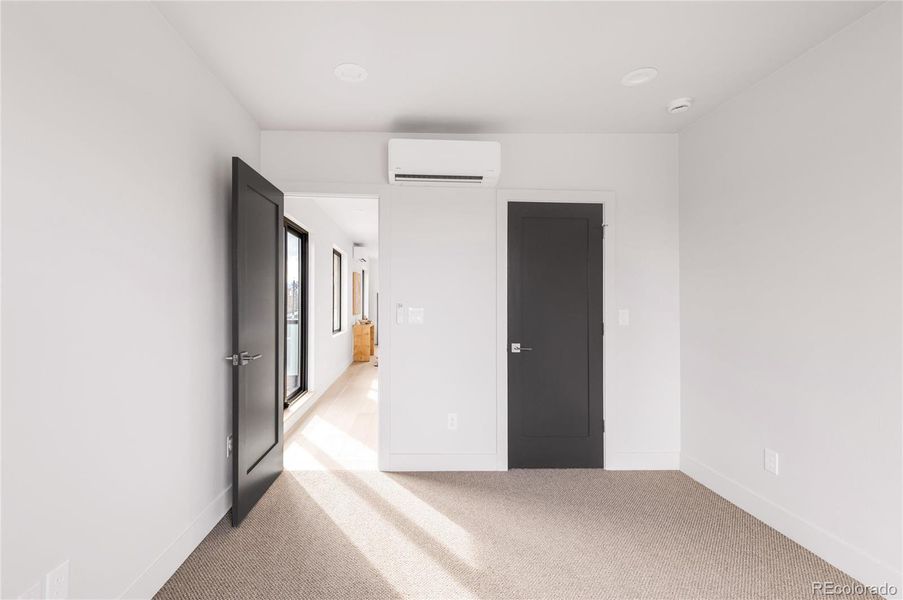 Spacious, unfurnished interior of a new home in , Denver (Image 21).