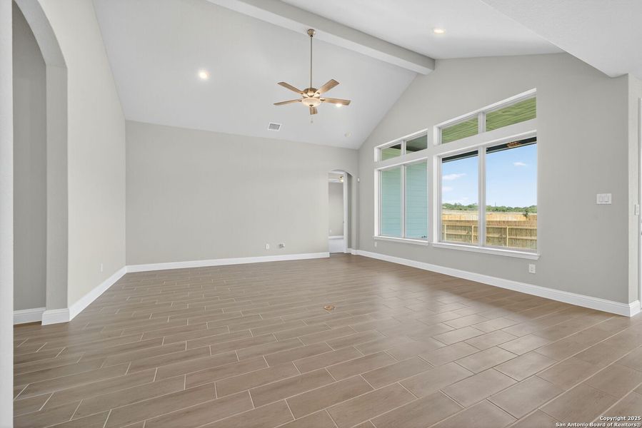 Spacious, unfurnished interior of a new home in , Castroville (Image 26).
