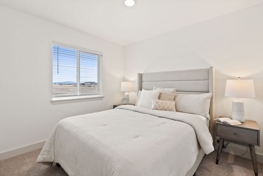 Furnished interior view inside a new home in Feather Ridge, Redmond (Image 9).