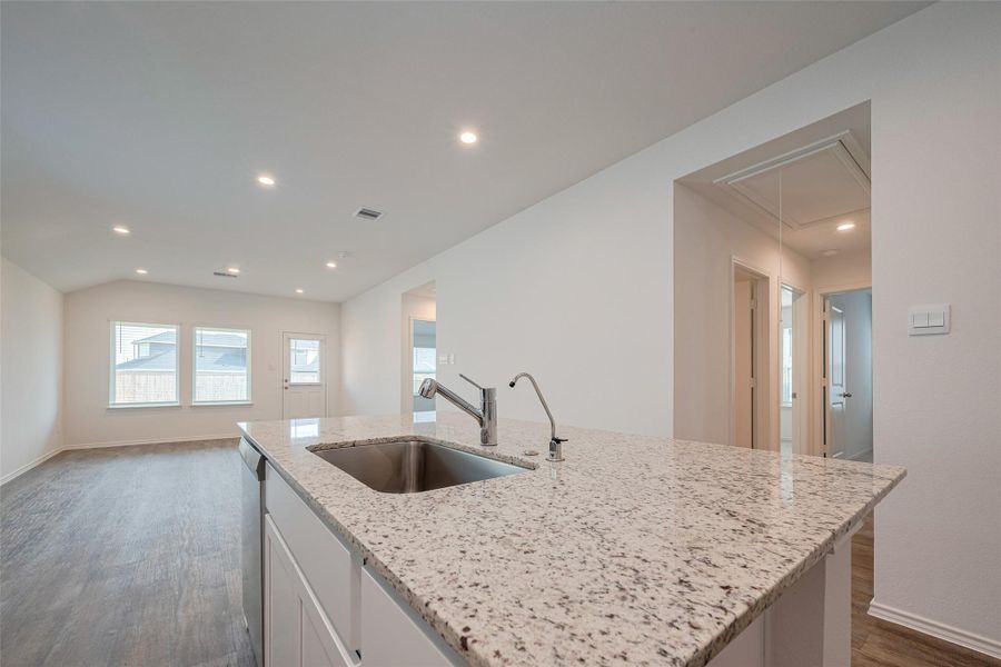 Furnished interior view inside a new home in Tamarron, Fulshear (Image 14). Furnished interior view inside a new home in Tamarron, Fulshear (Image 14).