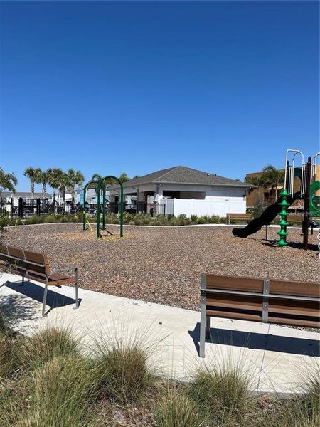 Community amenities in , Davenport (Image 20).