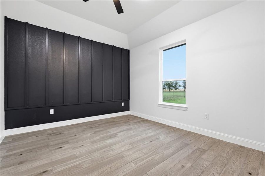 Spacious, unfurnished interior of a new home in , Sanger (Image 18).