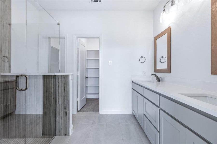 Furnished interior view inside a new home in University Park at Northpointe, Denton (Image 14).