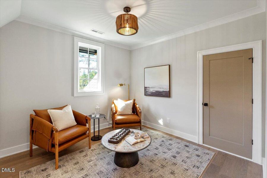 048-7824 Ailesbury Rd 048-7824 Ailesbury Rd