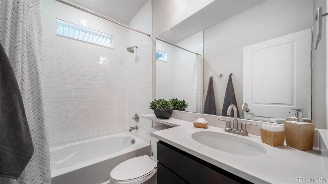 Image 30 of a home in .