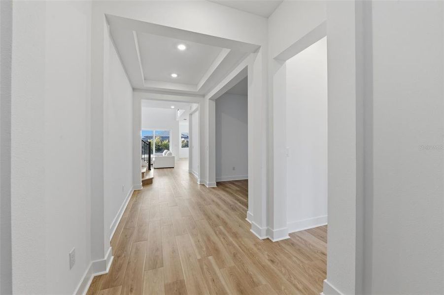 Spacious, unfurnished interior of a new home in Waterset, Apollo Beach (Image 42).
