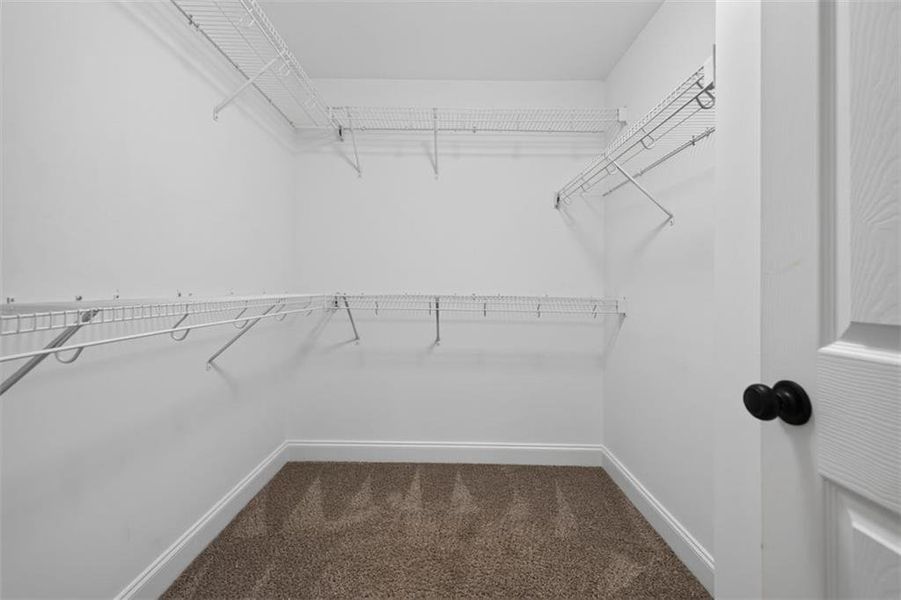 Spacious, unfurnished interior of a new home in , Monroe (Image 31).