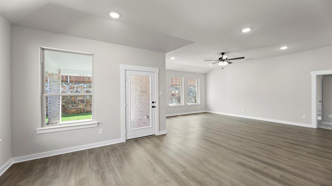 13. 1208 Cider Mill - Dining 13. 1208 Cider Mill - Dining