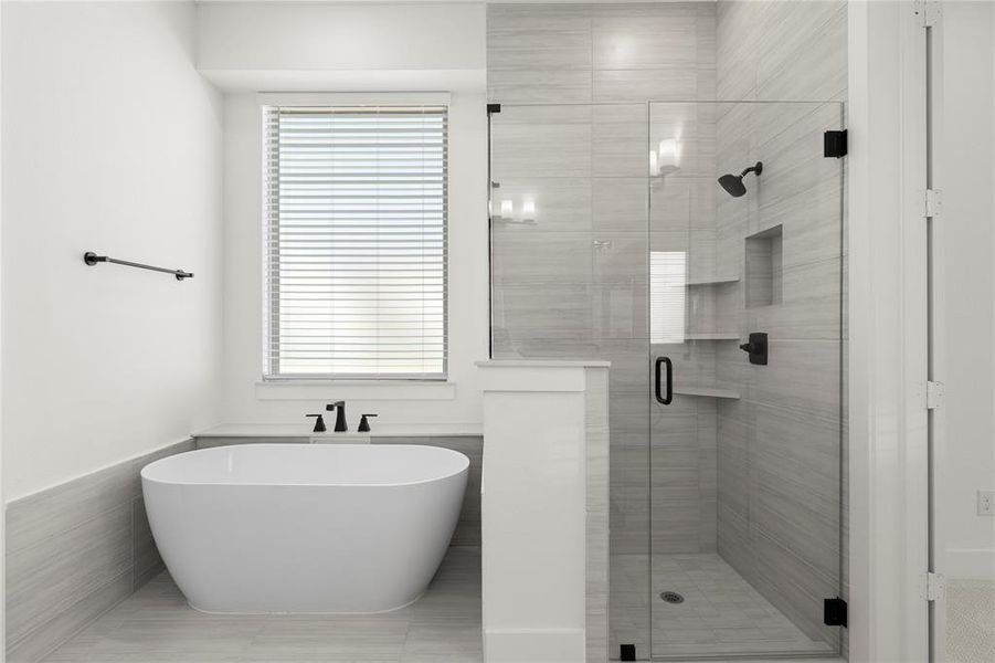 17. 11902 Crystal Springs - Bath