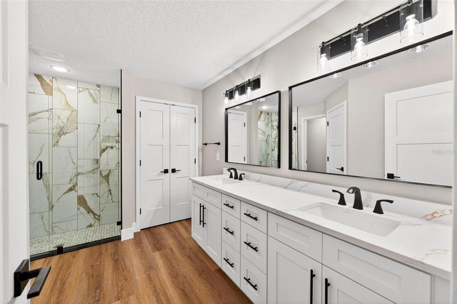 Furnished interior view inside a new home in , Umatilla (Image 42). Furnished interior view inside a new home in , Umatilla (Image 42).