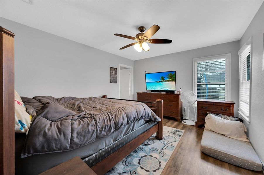 Furnished interior view inside a new home in , Hillsboro (Image 7).
