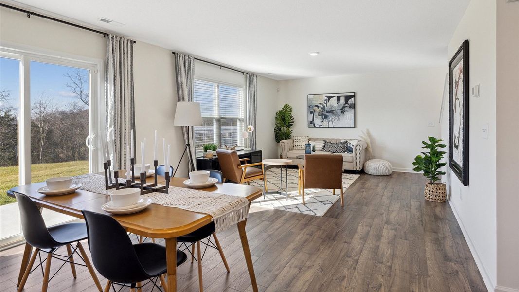 Furnished interior view inside a new home in Emory Creek, Harriman (Image 7).