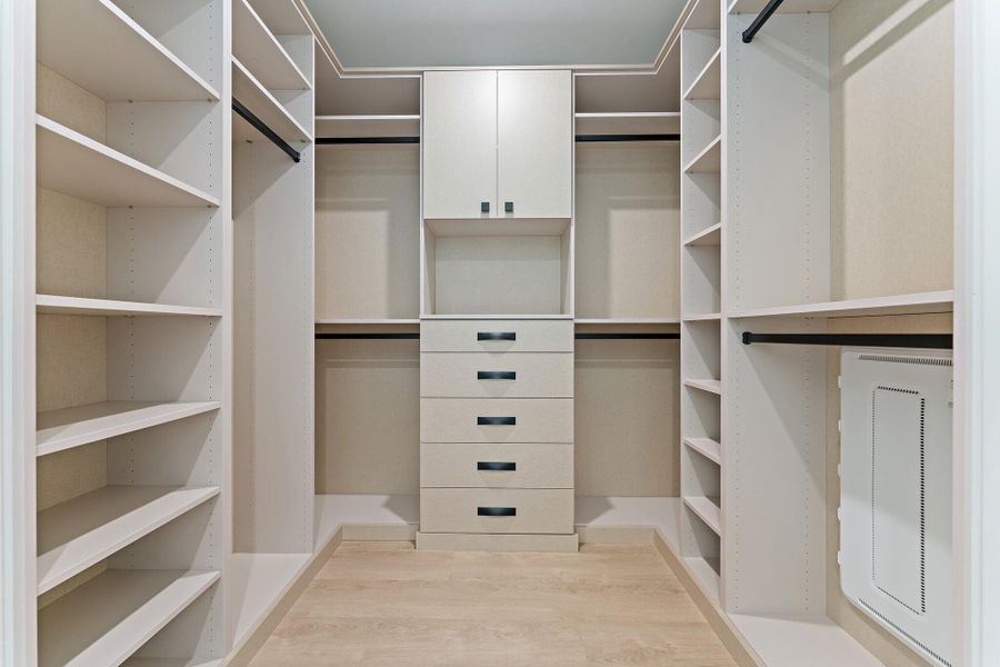 051-220LakeShoreDr-1219-WestPalmBeach-SM