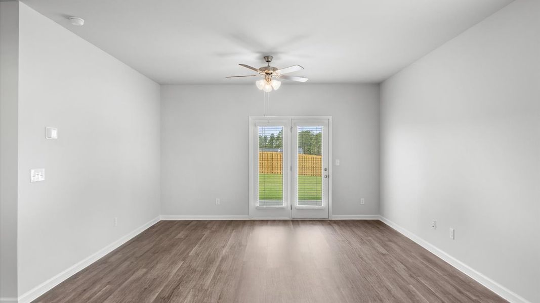 Spacious, unfurnished interior of a new home in Highland Hills, Graniteville (Image 13).