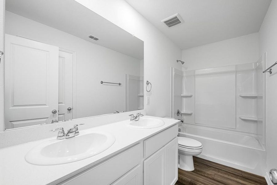 2143 Tule Way ~ Ready Now!