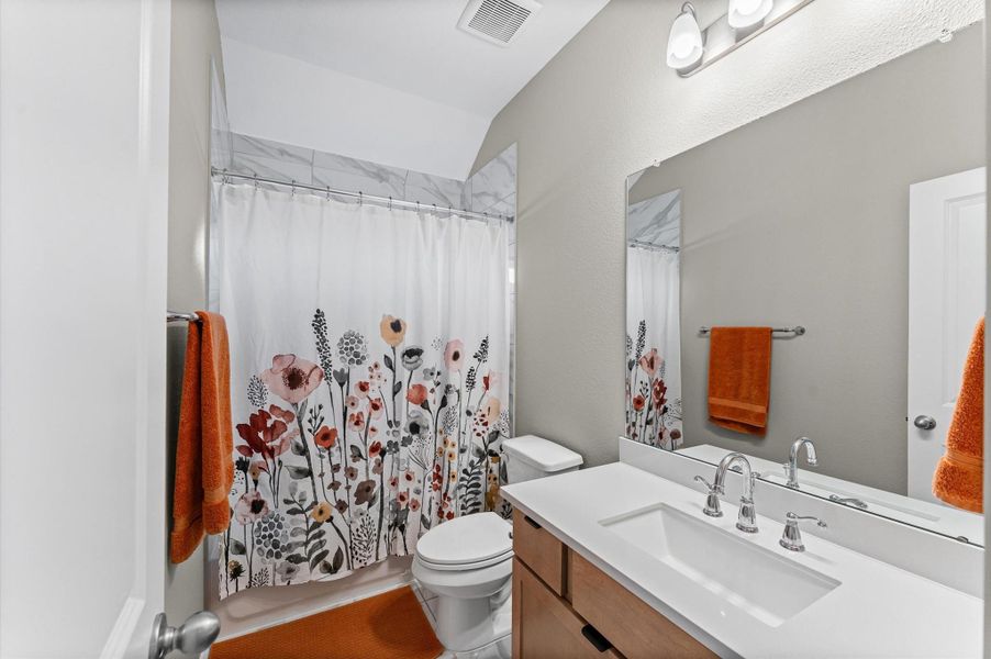 Furnished interior view inside a new home in The Trails, New Caney (Image 21). Furnished interior view inside a new home in The Trails, New Caney (Image 21).