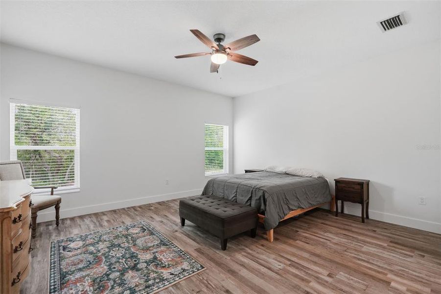 Furnished interior view inside a new home in , Spring Hill (Image 8).