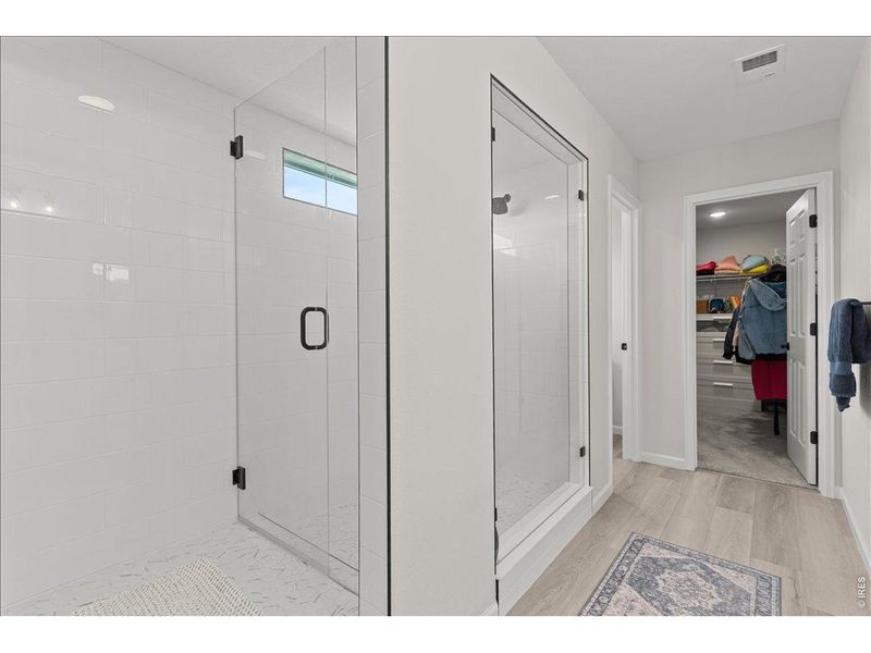 Spacious, unfurnished interior of a new home in Prairie Song, Windsor (Image 21).