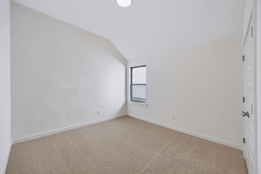 Spacious, unfurnished interior of a new home in Prairie Winds, Hutto (Image 29).