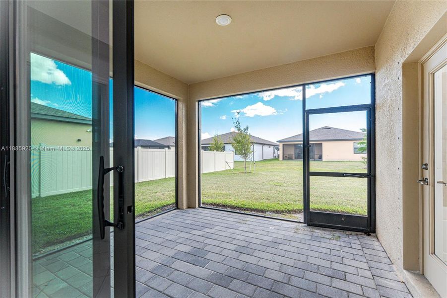 Exterior details and patio area of a home in , Port Charlotte (Image 21).