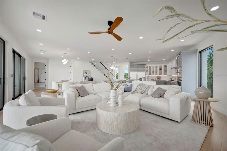 Furnished interior view inside a new home in , St. Petersburg (Image 24).