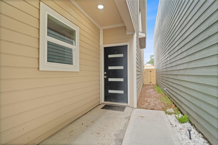 Exterior details and patio area of a home in , Houston (Image 23). Exterior details and patio area of a home in , Houston (Image 23).
