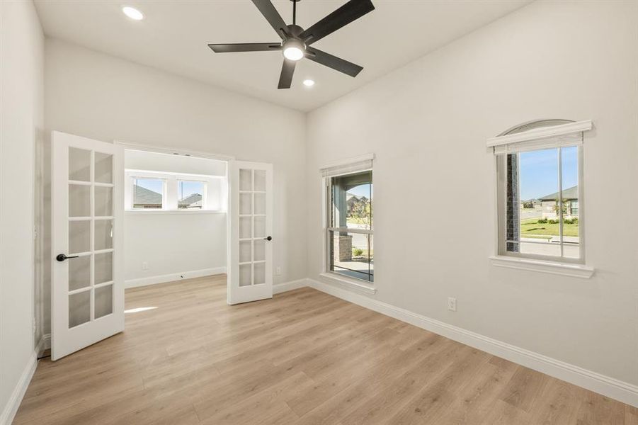 Spacious, unfurnished interior of a new home in Waverly Estates, Josephine (Image 22). Spacious, unfurnished interior of a new home in Waverly Estates, Josephine (Image 22).