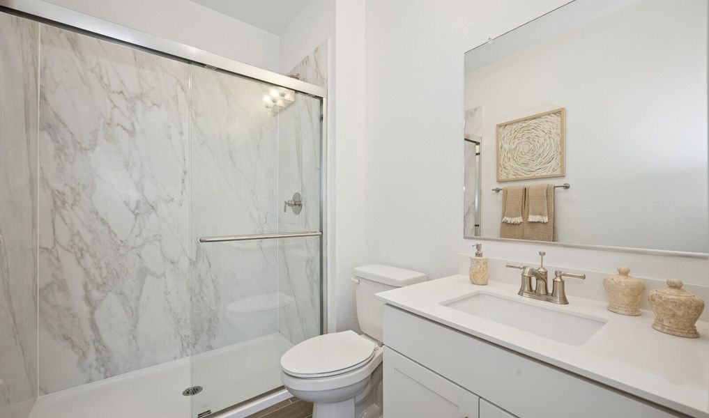 Extra Suite Bath