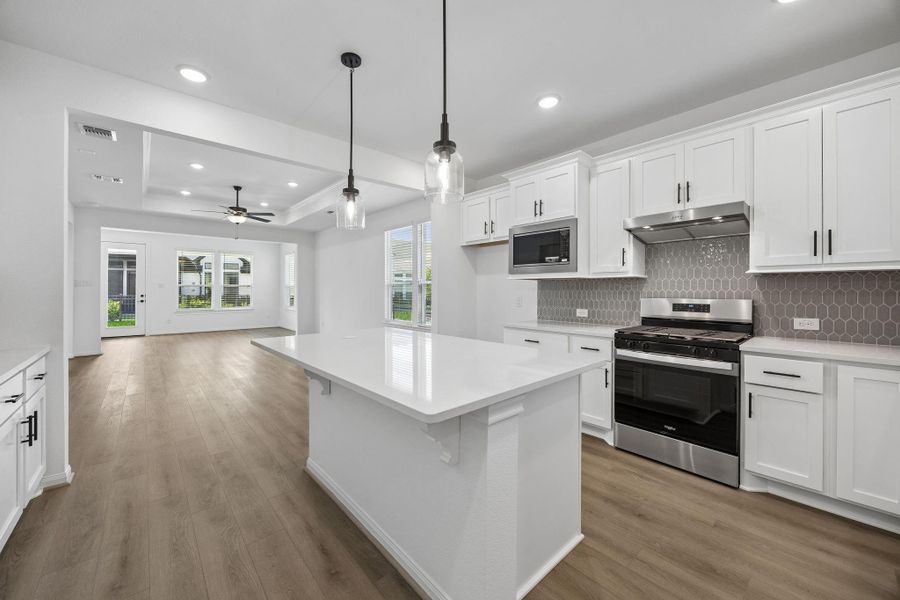 Furnished interior view inside a new home in Del Webb in Chambers Creek, Willis (Image 14).