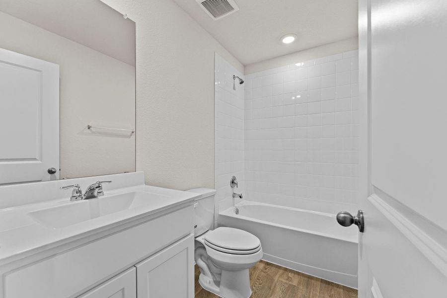 Furnished interior view inside a new home in Sunset Oaks, Maxwell (Image 7). Furnished interior view inside a new home in Sunset Oaks, Maxwell (Image 7).