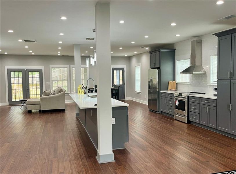 Furnished interior view inside a new home in , Atlanta (Image 16).