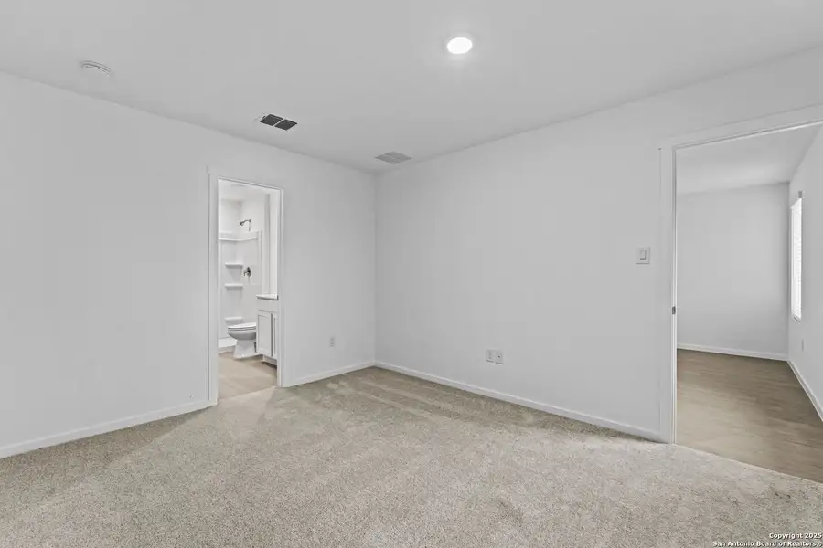 Spacious, unfurnished interior of a new home in Torian Village: Belmar Collection, San Antonio (Image 7). Spacious, unfurnished interior of a new home in Torian Village: Belmar Collection, San Antonio (Image 7).